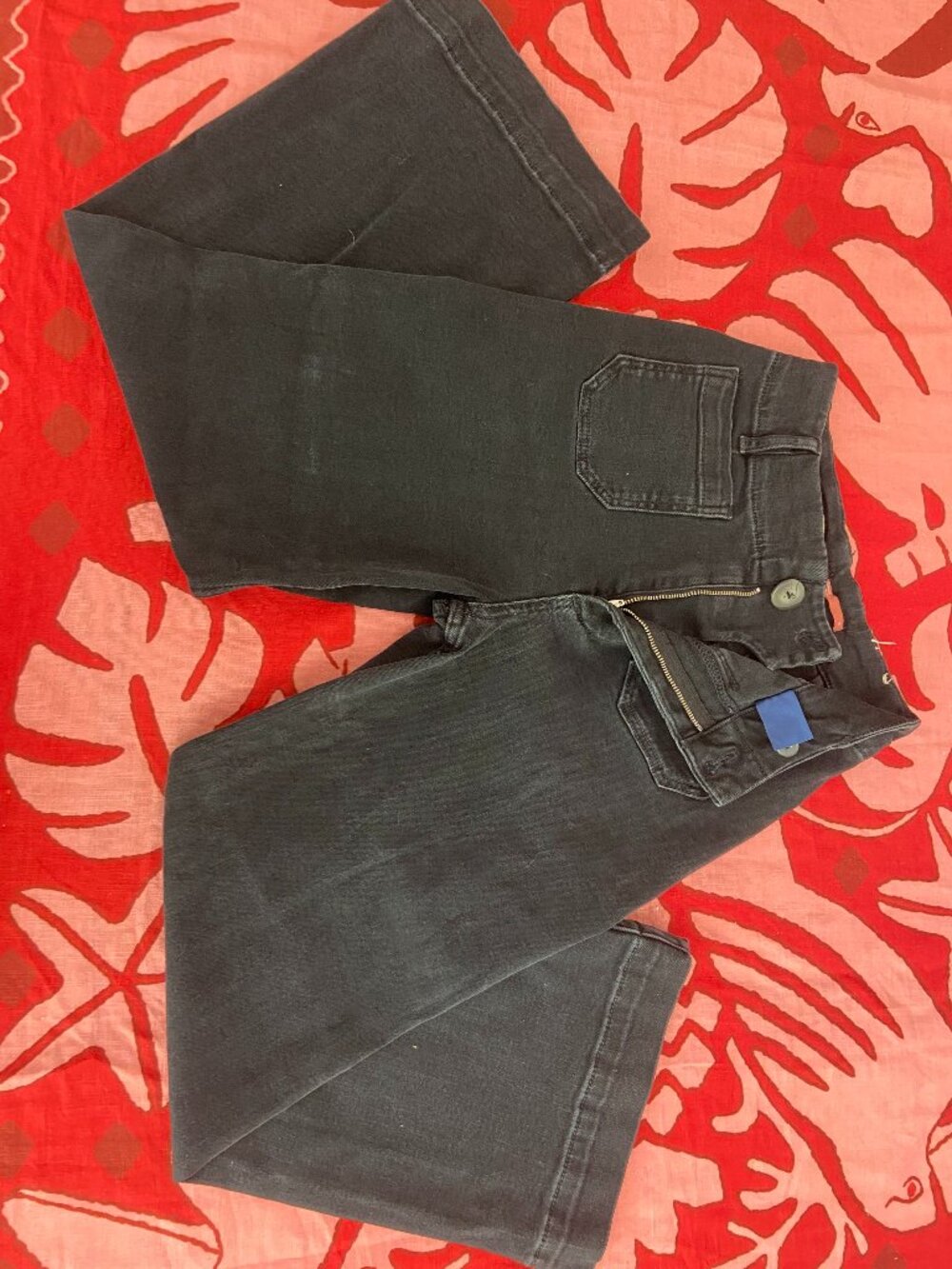 Pilcro Black wide leg cropped jeans